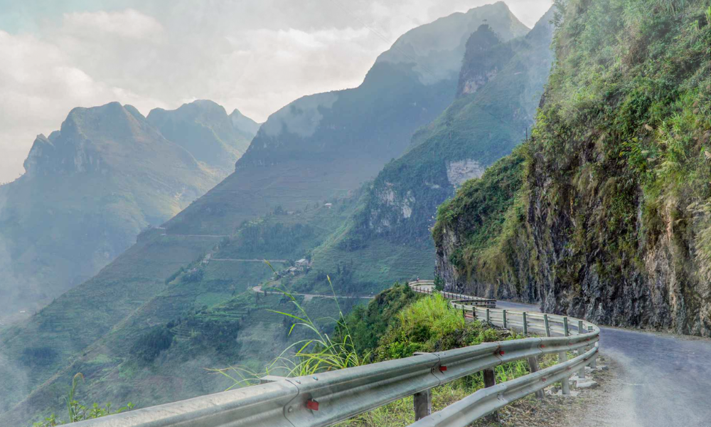 Ma Pi Leng Pass - The Complete Ha Giang Travel Guide 1 Ma Pi Leng Pass stands proudly as one of the most breathtaking alpine roads in Southeast Asia