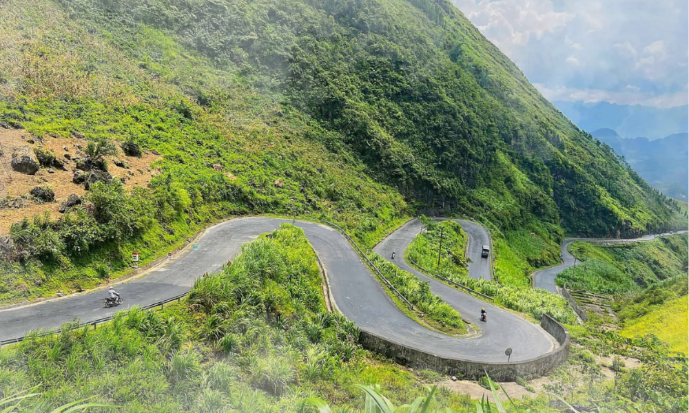 Ma Pi Leng Pass - The Complete Ha Giang Travel Guide 3 Unmissable Experiences at Ma Pi Leng Pass